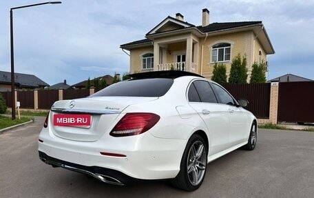 Mercedes-Benz E-Класс, 2019 год, 4 300 000 рублей, 5 фотография