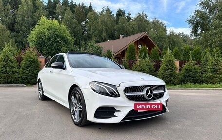 Mercedes-Benz E-Класс, 2019 год, 4 300 000 рублей, 2 фотография