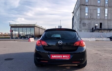 Opel Astra J, 2011 год, 600 000 рублей, 6 фотография