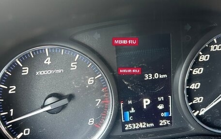 Mitsubishi Outlander III рестайлинг 3, 2012 год, 1 300 000 рублей, 4 фотография