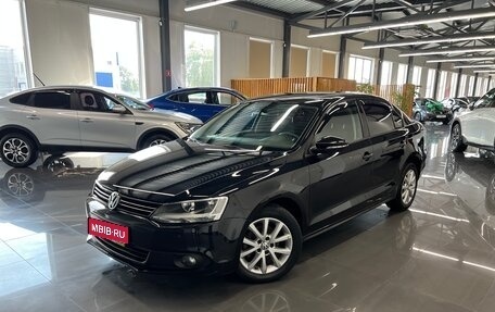 Volkswagen Jetta VI, 2012 год, 995 000 рублей, 1 фотография