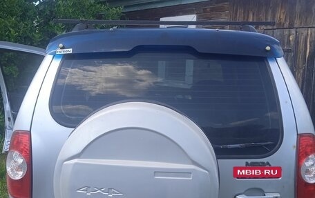 Chevrolet Niva I рестайлинг, 2011 год, 550 000 рублей, 3 фотография