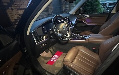 BMW X5, 2019 год, 5 900 000 рублей, 4 фотография