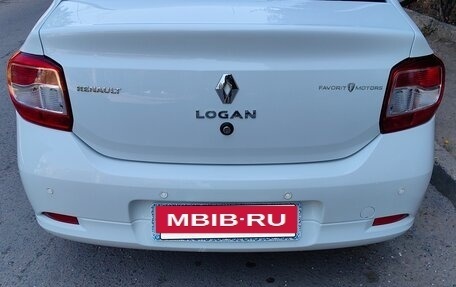 Renault Logan II, 2017 год, 895 000 рублей, 6 фотография