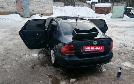 Volkswagen Polo VI (EU Market), 2016 год, 300 000 рублей, 3 фотография