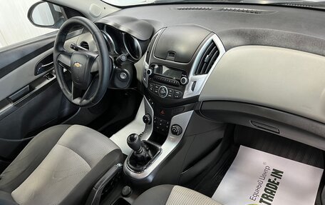 Chevrolet Cruze II, 2013 год, 745 000 рублей, 13 фотография