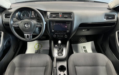 Volkswagen Jetta VI, 2012 год, 995 000 рублей, 10 фотография