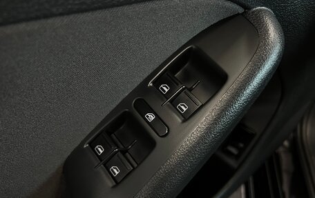 Volkswagen Jetta VI, 2012 год, 995 000 рублей, 22 фотография