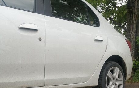 Renault Logan II, 2017 год, 720 000 рублей, 4 фотография