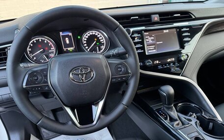 Toyota Camry, 2019 год, 2 550 000 рублей, 8 фотография