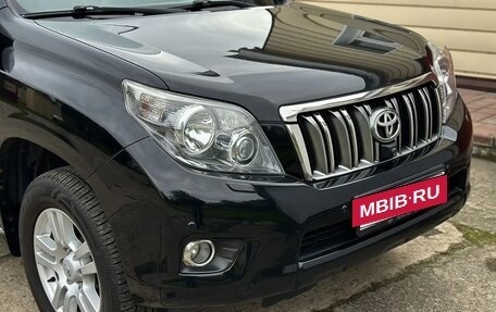 Toyota Land Cruiser Prado 150 рестайлинг 2, 2010 год, 3 090 000 рублей, 5 фотография
