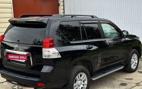 Toyota Land Cruiser Prado 150 рестайлинг 2, 2010 год, 3 090 000 рублей, 12 фотография