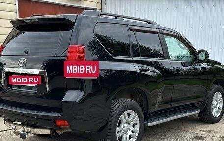 Toyota Land Cruiser Prado 150 рестайлинг 2, 2010 год, 3 090 000 рублей, 14 фотография