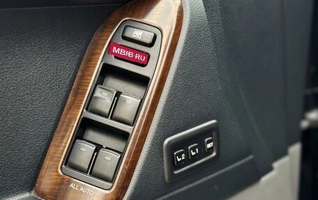 Toyota Land Cruiser Prado 150 рестайлинг 2, 2010 год, 3 090 000 рублей, 23 фотография