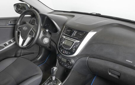 Hyundai Solaris II рестайлинг, 2013 год, 780 000 рублей, 4 фотография