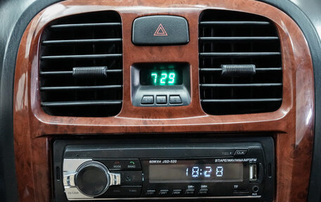 Hyundai Sonata IV рестайлинг, 2005 год, 329 000 рублей, 14 фотография