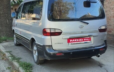 Hyundai Starex I рестайлинг, 2003 год, 360 000 рублей, 4 фотография