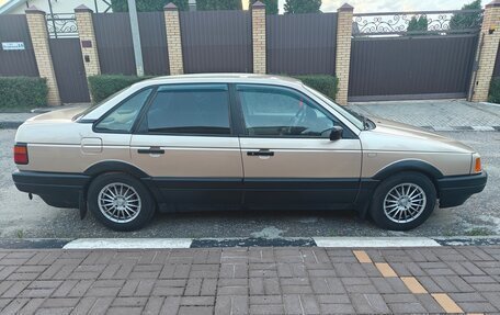 Volkswagen Passat B3, 1989 год, 230 000 рублей, 13 фотография