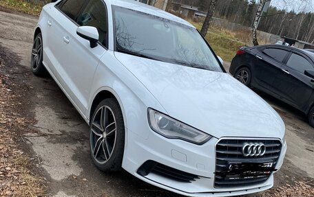 Audi A3, 2014 год, 1 400 000 рублей, 2 фотография
