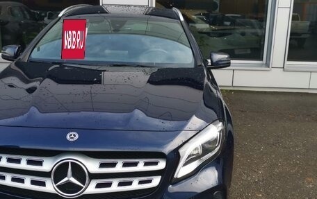 Mercedes-Benz GLA, 2018 год, 2 600 000 рублей, 4 фотография