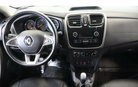 Renault Logan II, 2020 год, 916 000 рублей, 9 фотография