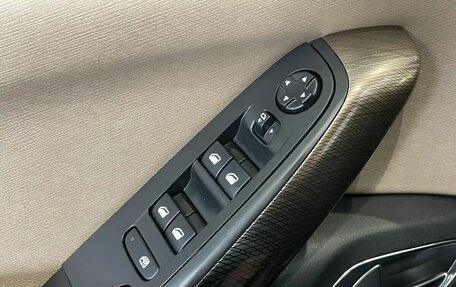 Citroen C4 Picasso II рестайлинг, 2016 год, 1 199 000 рублей, 8 фотография