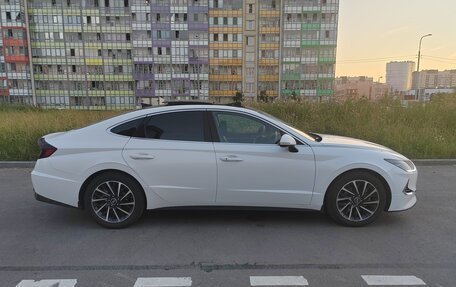 Hyundai Sonata VIII, 2023 год, 2 300 000 рублей, 3 фотография