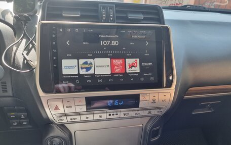 Toyota Land Cruiser Prado 150 рестайлинг 2, 2017 год, 4 250 000 рублей, 17 фотография