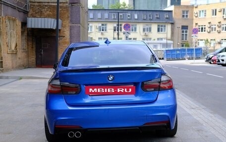 BMW 3 серия, 2018 год, 3 200 000 рублей, 3 фотография
