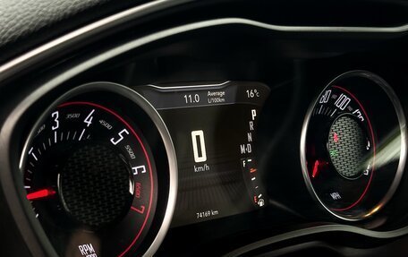 Dodge Challenger III рестайлинг 2, 2016 год, 3 300 000 рублей, 10 фотография