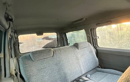 Mazda Bongo Friendee i рестайлинг, 2000 год, 415 000 рублей, 2 фотография