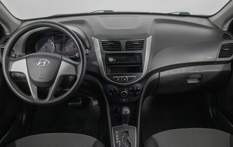 Hyundai Solaris II рестайлинг, 2014 год, 730 000 рублей, 13 фотография