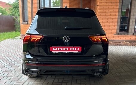 Volkswagen Tiguan II, 2021 год, 4 990 000 рублей, 22 фотография