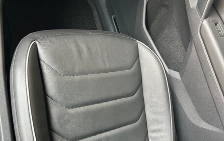 Volkswagen Tiguan II, 2021 год, 4 990 000 рублей, 35 фотография