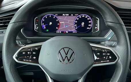 Volkswagen Tiguan II, 2021 год, 4 990 000 рублей, 33 фотография