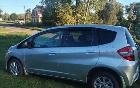 Honda Fit III, 2011 год, 915 000 рублей, 21 фотография