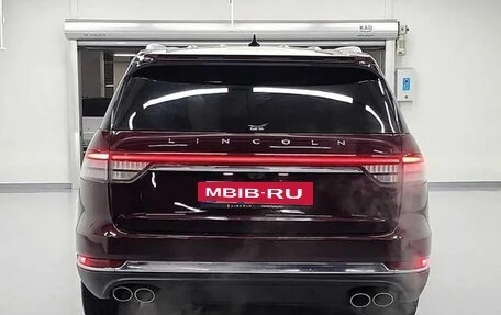 Lincoln Aviator II, 2022 год, 4 750 000 рублей, 3 фотография