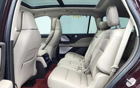 Lincoln Aviator II, 2022 год, 4 750 000 рублей, 12 фотография