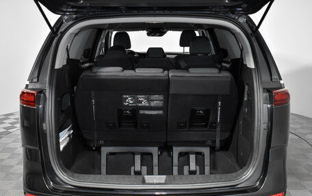 KIA Carnival, 2021 год, 3 750 000 рублей, 22 фотография