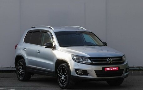 Volkswagen Tiguan I, 2013 год, 1 575 000 рублей, 1 фотография