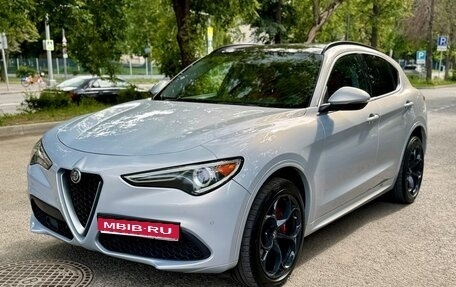Alfa Romeo Stelvio, 2021 год, 3 900 000 рублей, 1 фотография