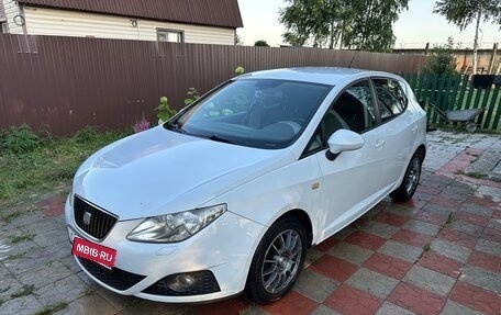 SEAT Ibiza IV рестайлинг 2, 2011 год, 570 000 рублей, 1 фотография