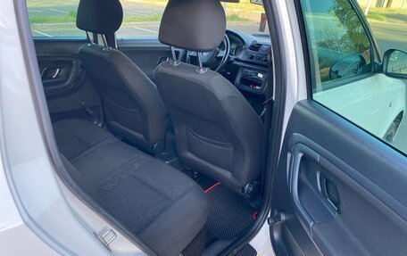 Skoda Fabia II, 2013 год, 700 000 рублей, 23 фотография