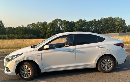 Hyundai Solaris II рестайлинг, 2019 год, 1 300 000 рублей, 2 фотография