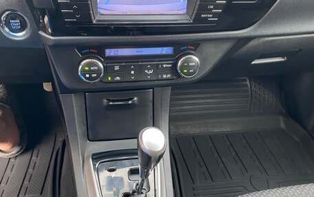 Toyota Corolla, 2013 год, 1 500 000 рублей, 38 фотография