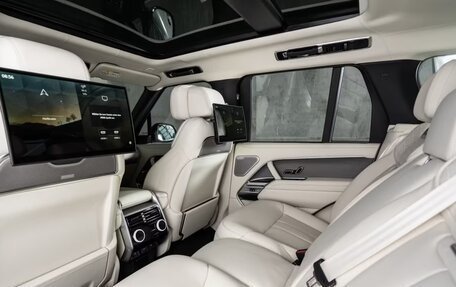 Land Rover Range Rover IV рестайлинг, 2025 год, 32 300 000 рублей, 21 фотография