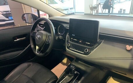 Toyota Corolla, 2021 год, 1 700 000 рублей, 11 фотография