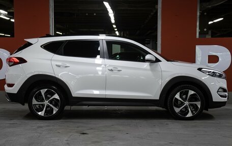 Hyundai Tucson III, 2018 год, 1 998 000 рублей, 4 фотография