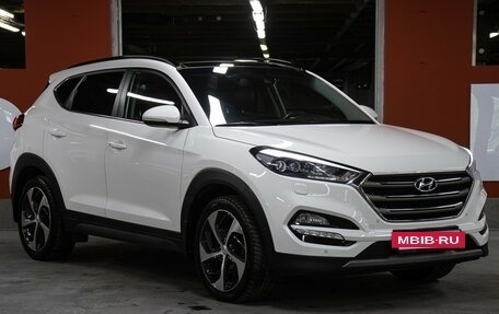 Hyundai Tucson III, 2018 год, 1 998 000 рублей, 3 фотография
