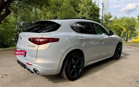 Alfa Romeo Stelvio, 2021 год, 3 900 000 рублей, 14 фотография